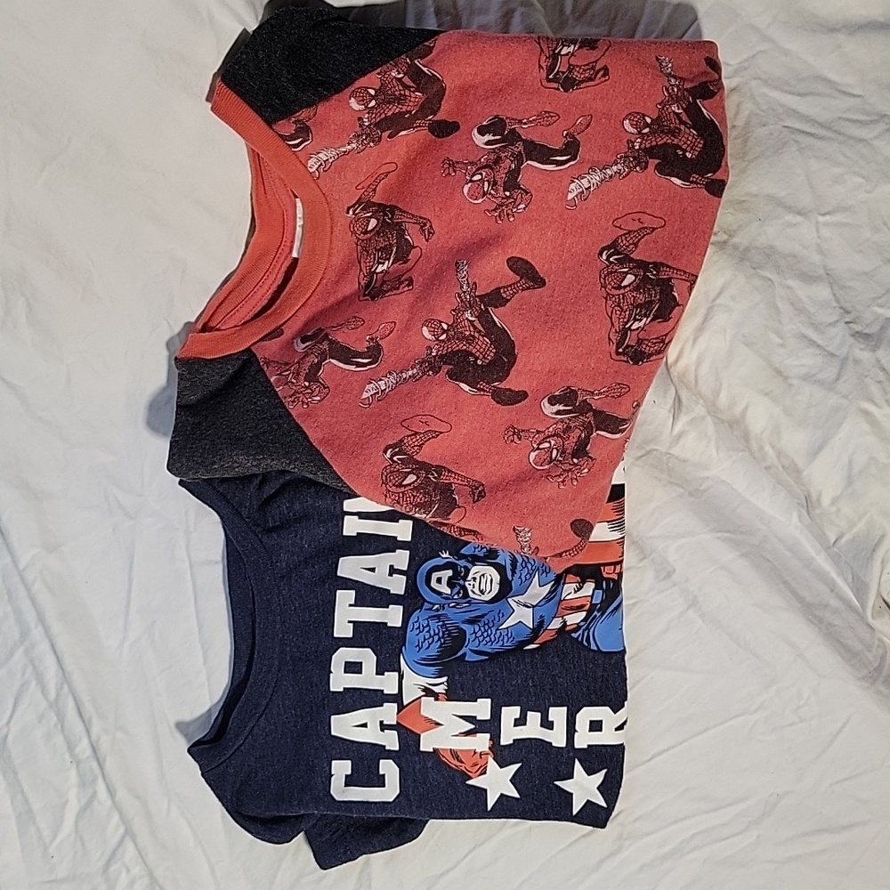 Spider Man Sweater and Captain America Long Sleeve Boys 5T Marvel Set